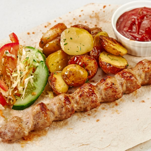 Люля из курицы с картофелем беби и капустой по-Грузински упак.Д