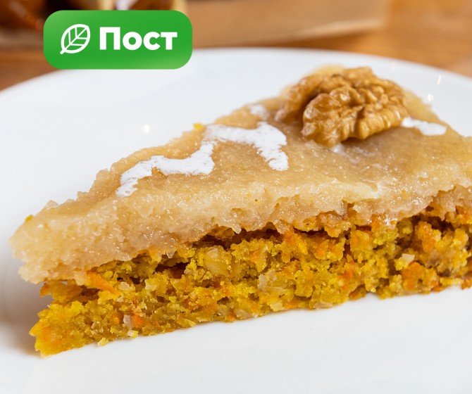 Морковно-яблочный пирог