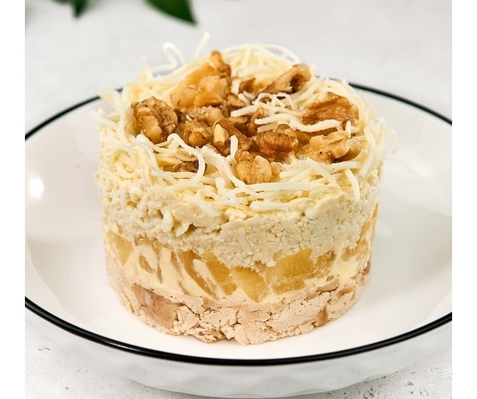 Салат курица с ананасами
